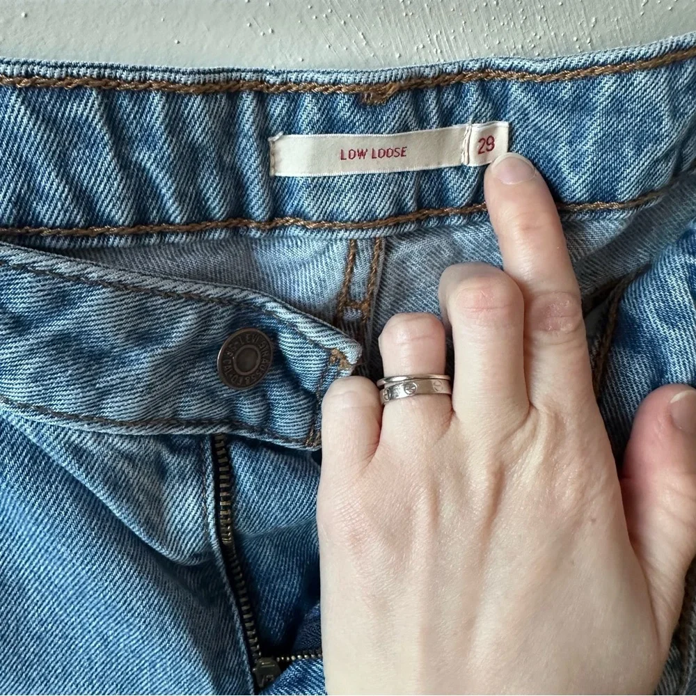 Levi's LOW LOOSE - Picture 2 of 5